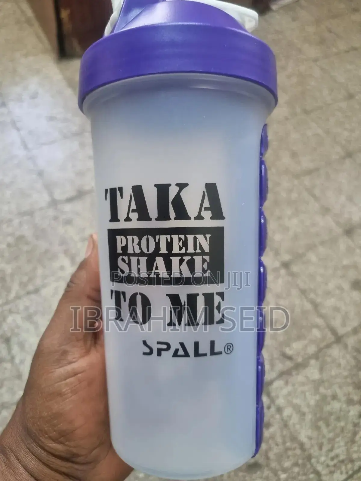 Shaker Bottle With a Wire Ball and Side Pill Organizer