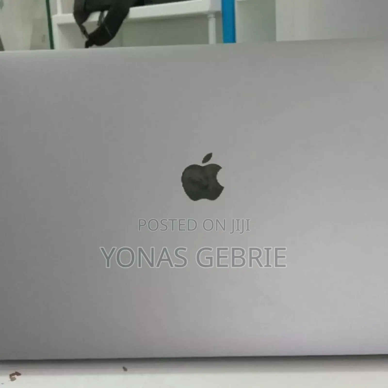 New Laptop Apple MacBook Pro 2019 16GB Intel Core I7 SSD 512GB