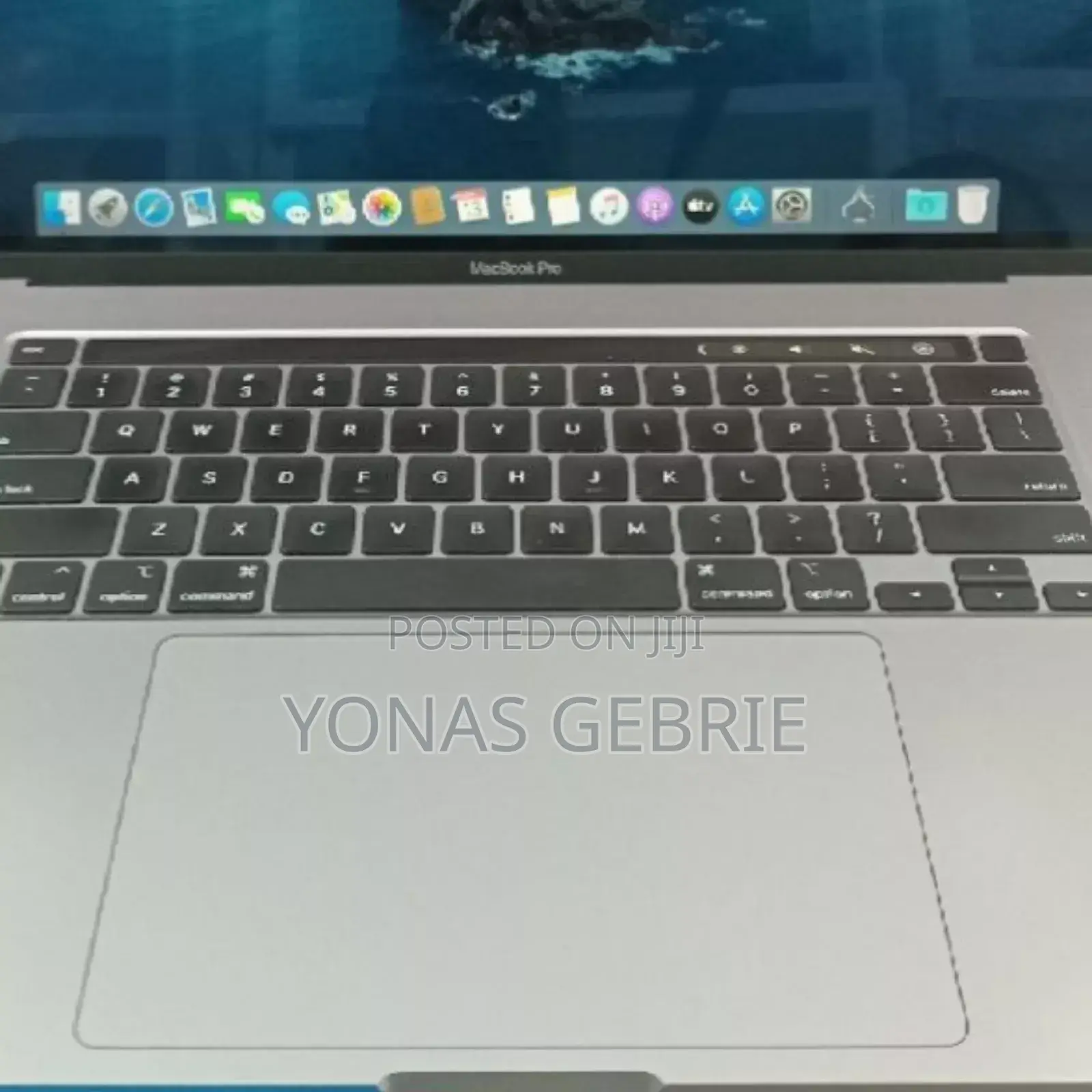 New Laptop Apple MacBook Pro 2019 16GB Intel Core I7 SSD 512GB