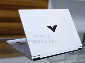 New Laptop HP Victus 15 16GB AMD Ryzen 7 SSD 1T