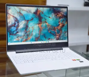 New Laptop HP Victus 15 16GB AMD Ryzen 7 SSD 1T