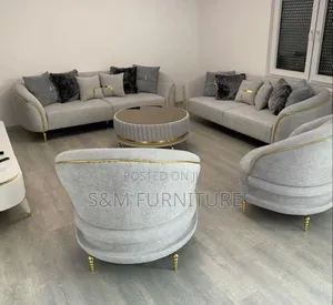 Photo - Palatial Sectional Sofa Set With Oval Table.