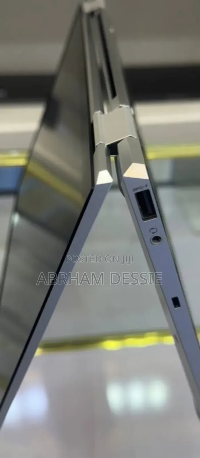 New Laptop HP EliteBook 1030 32GB Intel Core I7 SSD 512GB