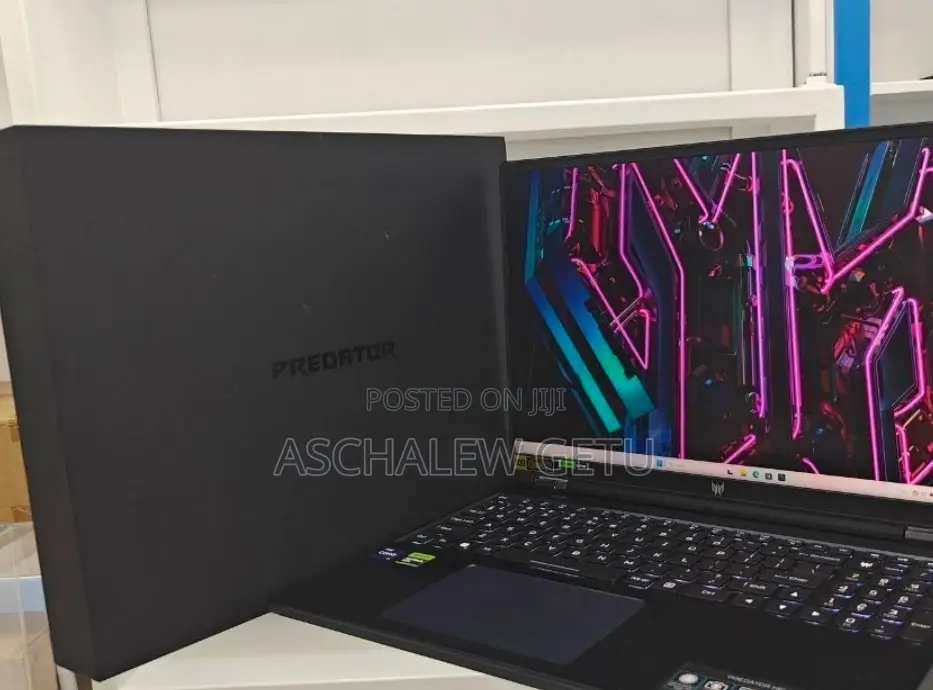 New Laptop Acer Predator Helios Neo 16 16GB Intel Core I9 SSD 1T