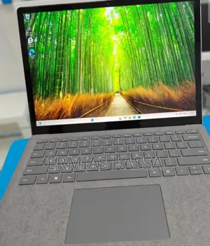 New Laptop Microsoft Surface Book 3 16GB Intel Core I7 SSD 512GB