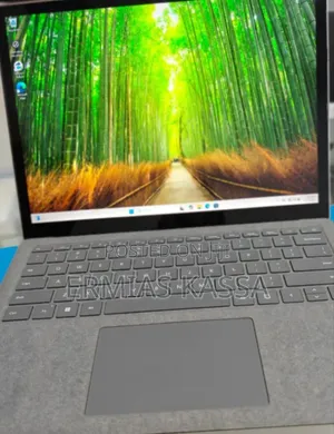 New Laptop Microsoft Surface Book 3 16GB Intel Core I7 SSD 512GB