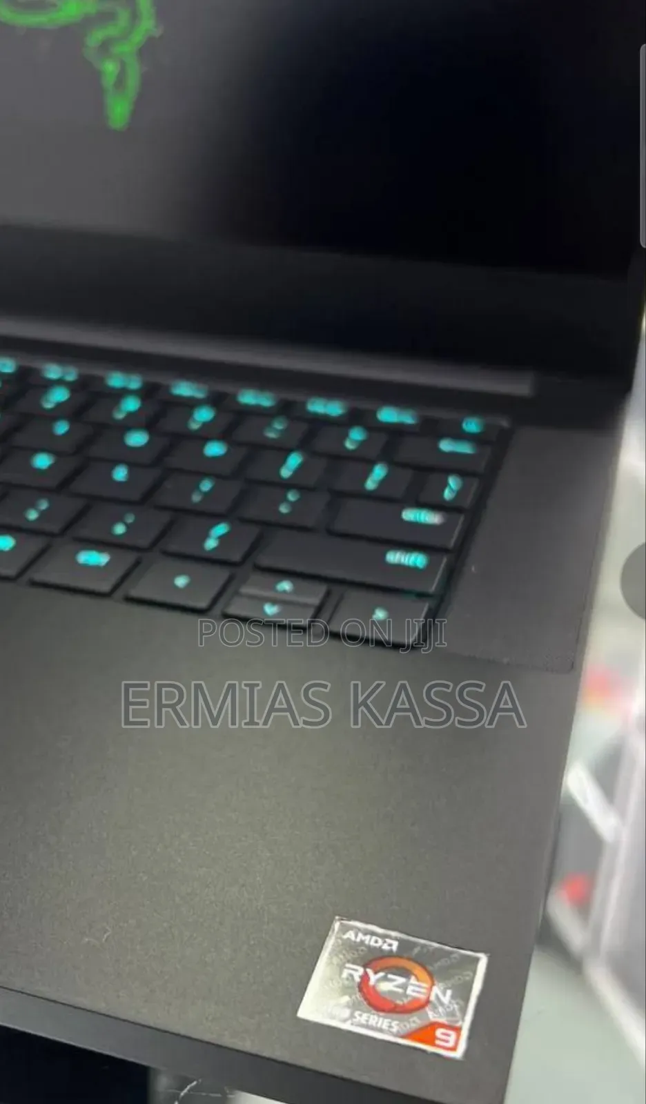 New Laptop Razer Blade Advanced 16GB AMD Ryzen 9 SSD 1T