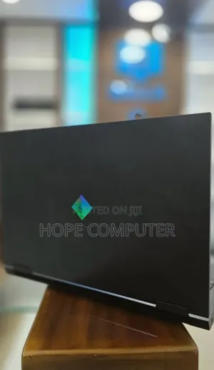 Photo - New Laptop HP Omen 17 32GB Intel Core I7 SSD 2T