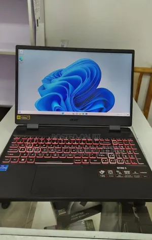 New Laptop Acer Nitro 5 16GB Intel Core I7 SSD 512GB