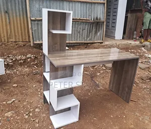 Photo - Modern Reading Table