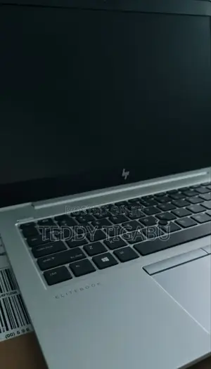Photo - New Laptop HP EliteBook 840 G5 16GB Intel Core I7 SSD 512GB