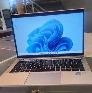 New Laptop HP EliteBook 830 G8 16GB Intel Core I7 SSD 512GB