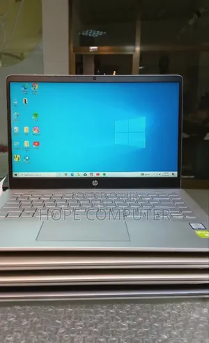 New Laptop HP Pavilion 15 8GB Intel Core I5 SSD 512GB