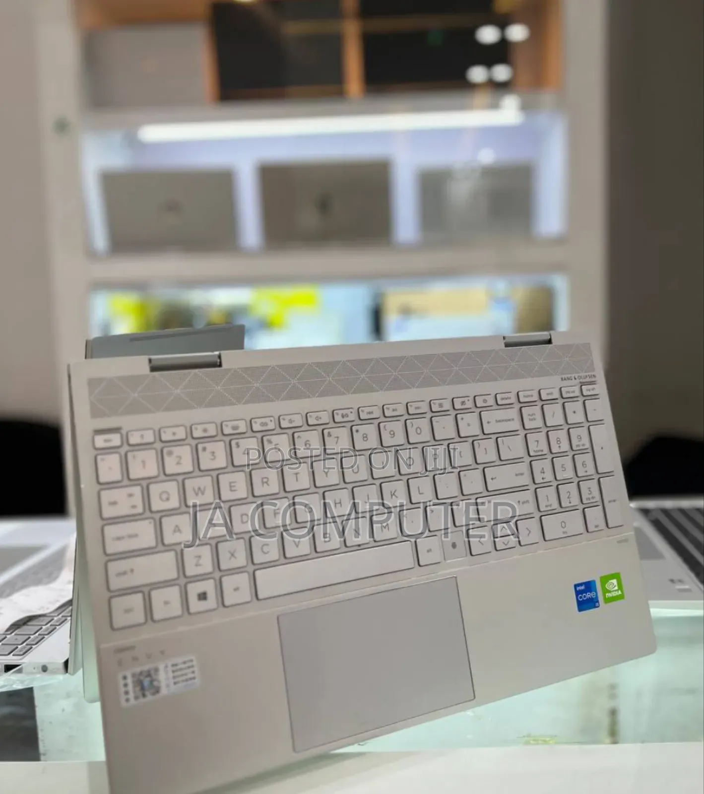 New Laptop HP Envy X360 16GB Intel Core I5 SSD 512GB