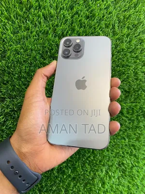 Photo - Apple iPhone 12 Pro Max 128 GB Black