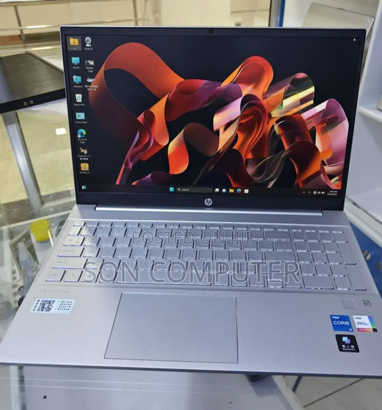 New Laptop HP Pavilion 15 16GB Intel Core I5 SSD 1T