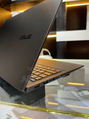 New Laptop Asus 16GB Intel Core I9 SSD 1T