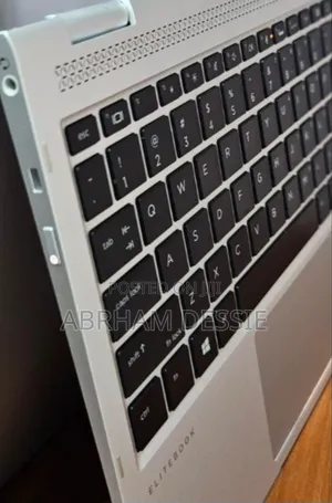 New Laptop HP Spectre X360 8GB Intel Core I7 SSD 512GB