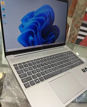 New Laptop HP Pavilion 15 16GB Intel Core I5 SSD 1T