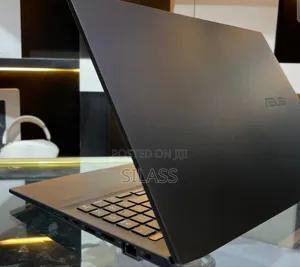 New Laptop Asus 16GB Intel Core I9 SSD 1T