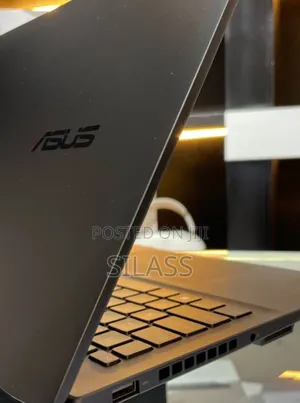 New Laptop Asus 16GB Intel Core I9 SSD 1T