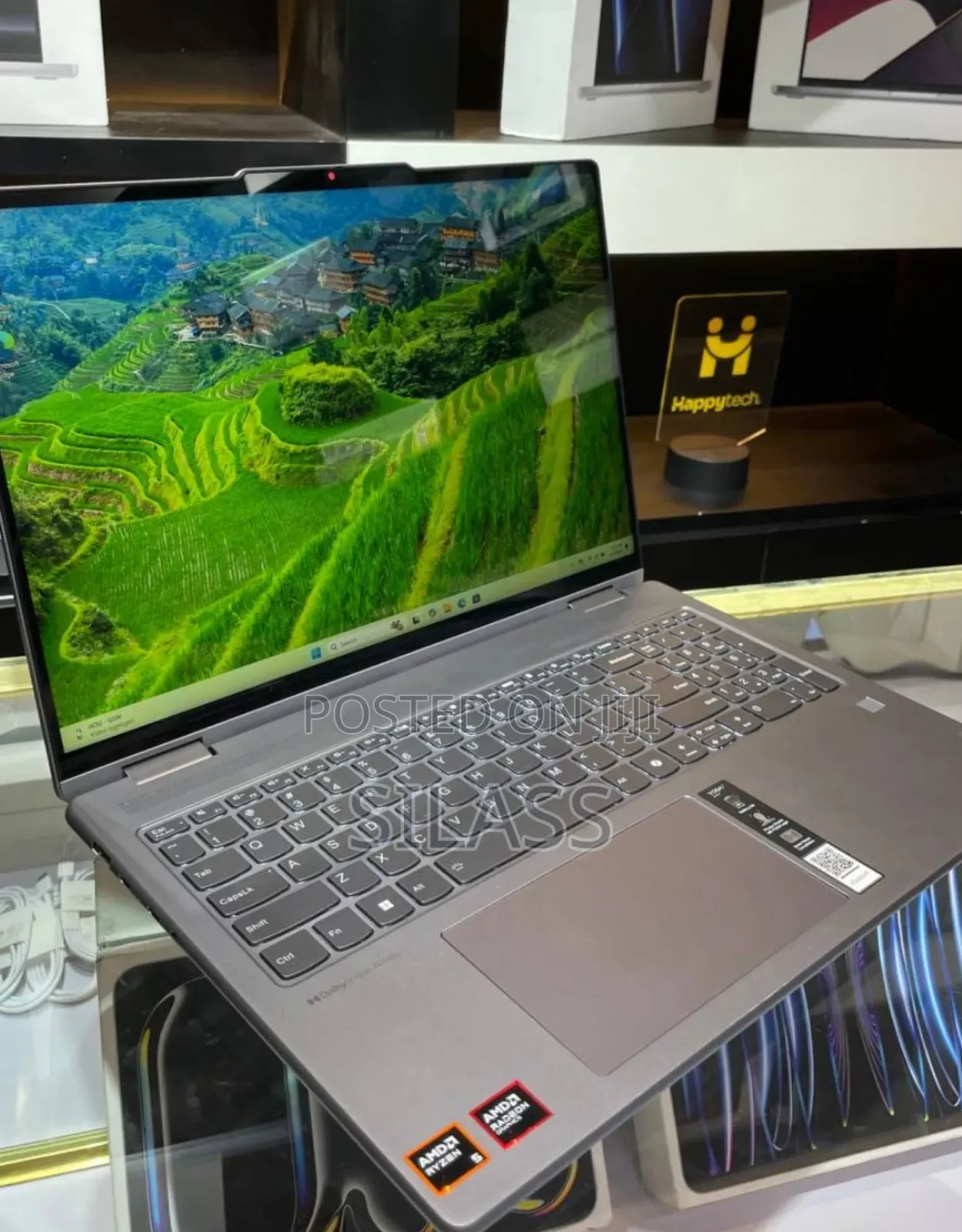 New Laptop Lenovo Yoga 2 8GB AMD Ryzen 5 SSD 512GB