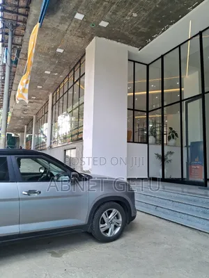 በትንሽ ብር ትልቅ ንብረት በሳርቤት