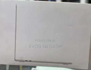 New Laptop Apple MacBook Air 2024 M3 13-Inch 16GB Apple M4 SSD 256GB