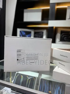 New Laptop Apple MacBook Pro 16GB Apple M1 Pro SSD 512GB