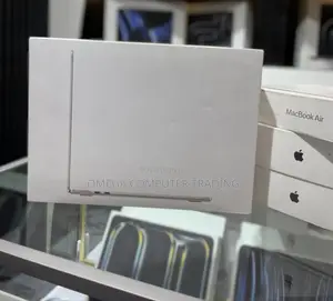 New Laptop Apple MacBook Pro 2024 M4 Pro 16GB Apple M4 SSD 256GB