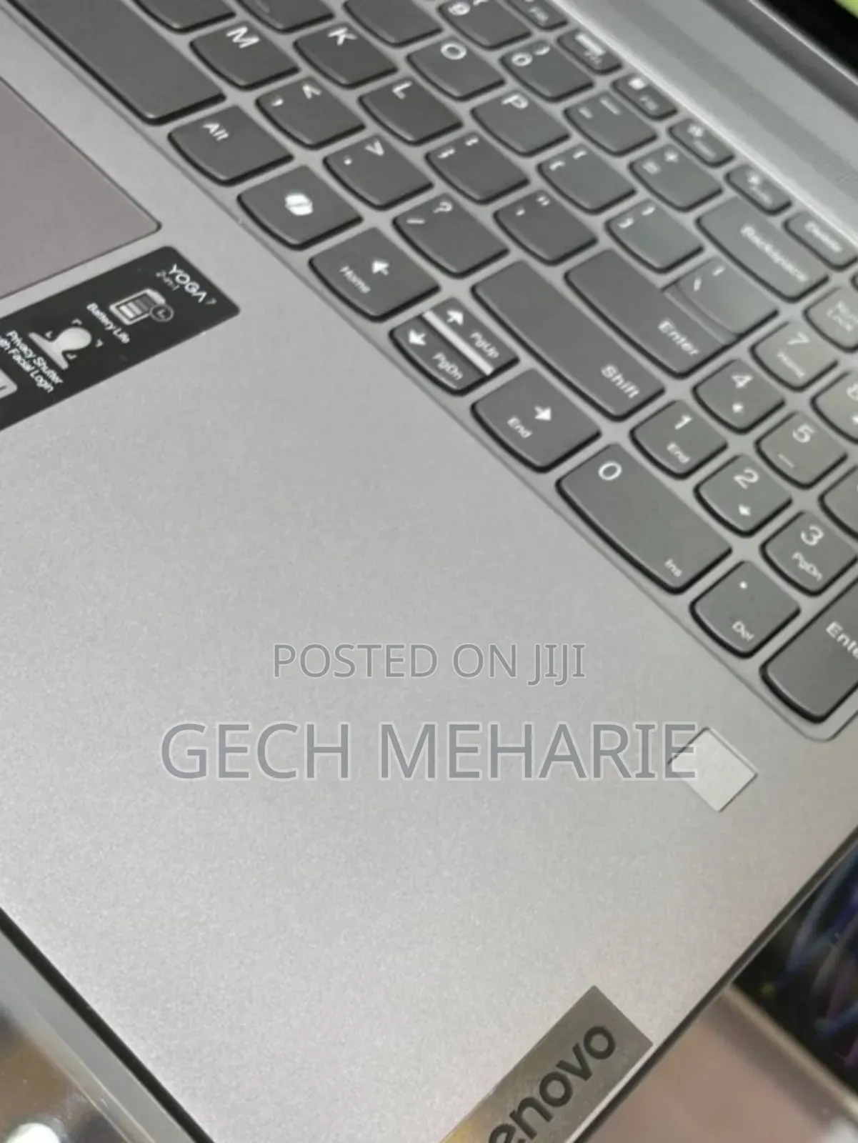 New Laptop Lenovo ThinkPad Yoga 8GB AMD Ryzen 5 SSD 512GB