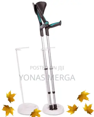 Photo - Elbow Crutchesz农cranch፴§Xclip – The Forearm Crutch Holder