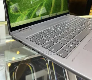 Photo - New Laptop Lenovo Yoga 710 8GB AMD Ryzen 5 SSD 512GB