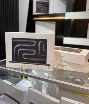 New Apple MacBook Pro 2024 M4 14-Inch 16GB Apple M4 Pro SSD 512GB