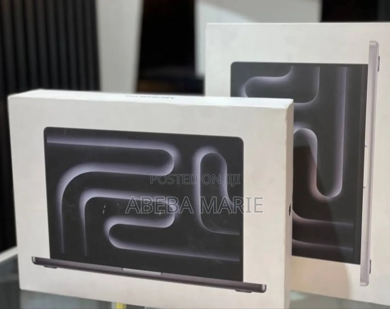 New Laptop Apple MacBook Pro 2024 M4 14-Inch 48GB Apple M4 SSD 512GB