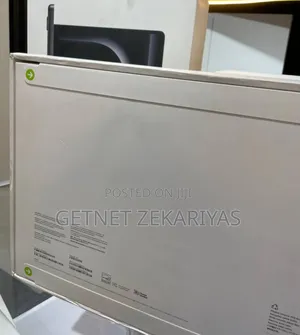 New Apple MacBook Pro 2024 M4 14-Inch 16GB Apple M4 Pro SSD 512GB