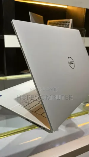 New Laptop Dell XPS 15 9510 16GB Intel Core I7 SSD 1T