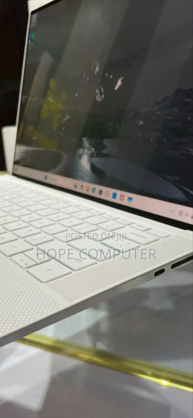 New Laptop Dell XPS 15 9510 16GB Intel Core I7 SSD 1T