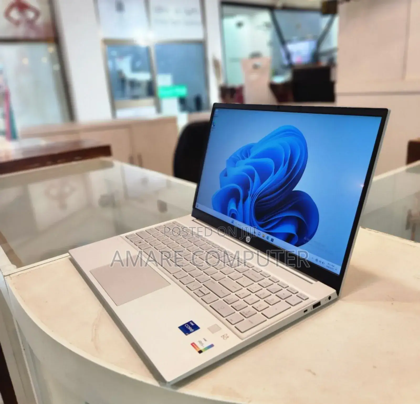 New Laptop HP Pavilion 15 16GB Intel Core I7 SSD 512GB