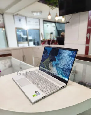 New Laptop HP Pavilion 15 8GB Intel Core I5 HDD+SSD 128GB