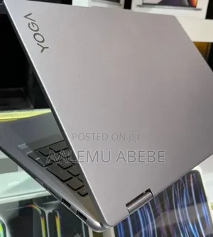 New Laptop Lenovo 8GB AMD Ryzen 5 SSD 512GB