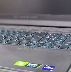 Photo - New Laptop Alienware M17x R2 16GB Intel Core I9 SSD 1T