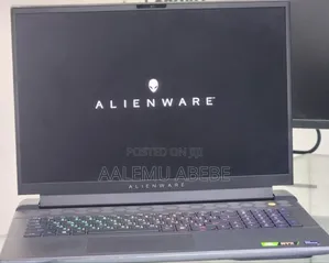 New Laptop Alienware M17x R2 16GB Intel Core I9 SSD 1T
