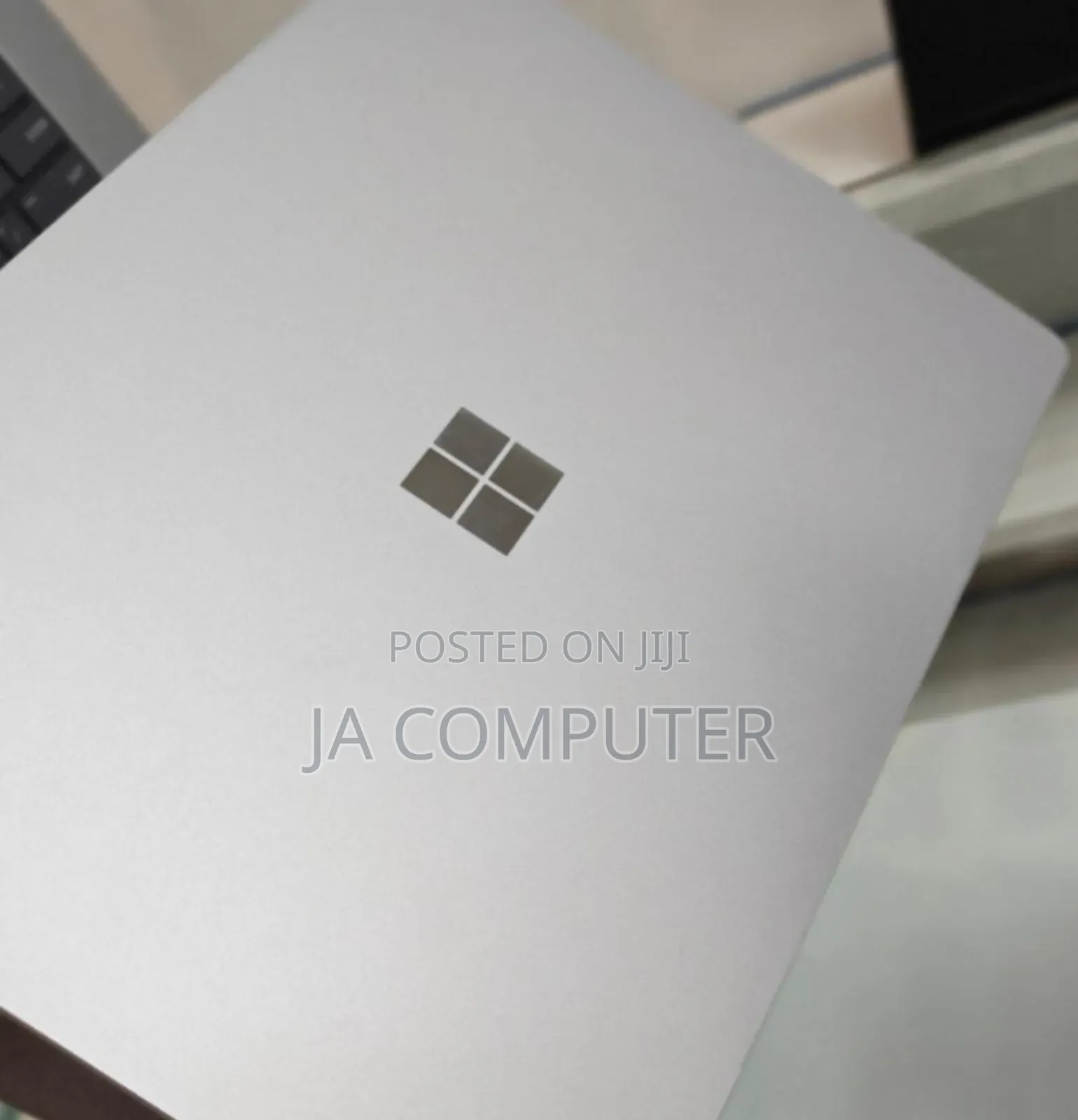 New Laptop Microsoft Surface 16GB Intel Core I7 SSD 512GB