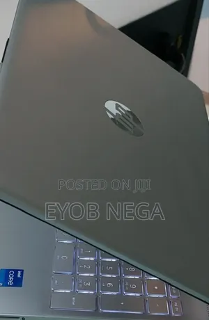 Photo - New Laptop HP Stream Notebook 16GB Intel Core I5 SSD 512GB