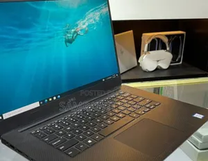 Photo - New Laptop Dell Precision 15 3520 16GB Intel Core I7 SSD 512GB