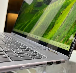 New Laptop Lenovo 8GB AMD Ryzen 5 SSD 512GB