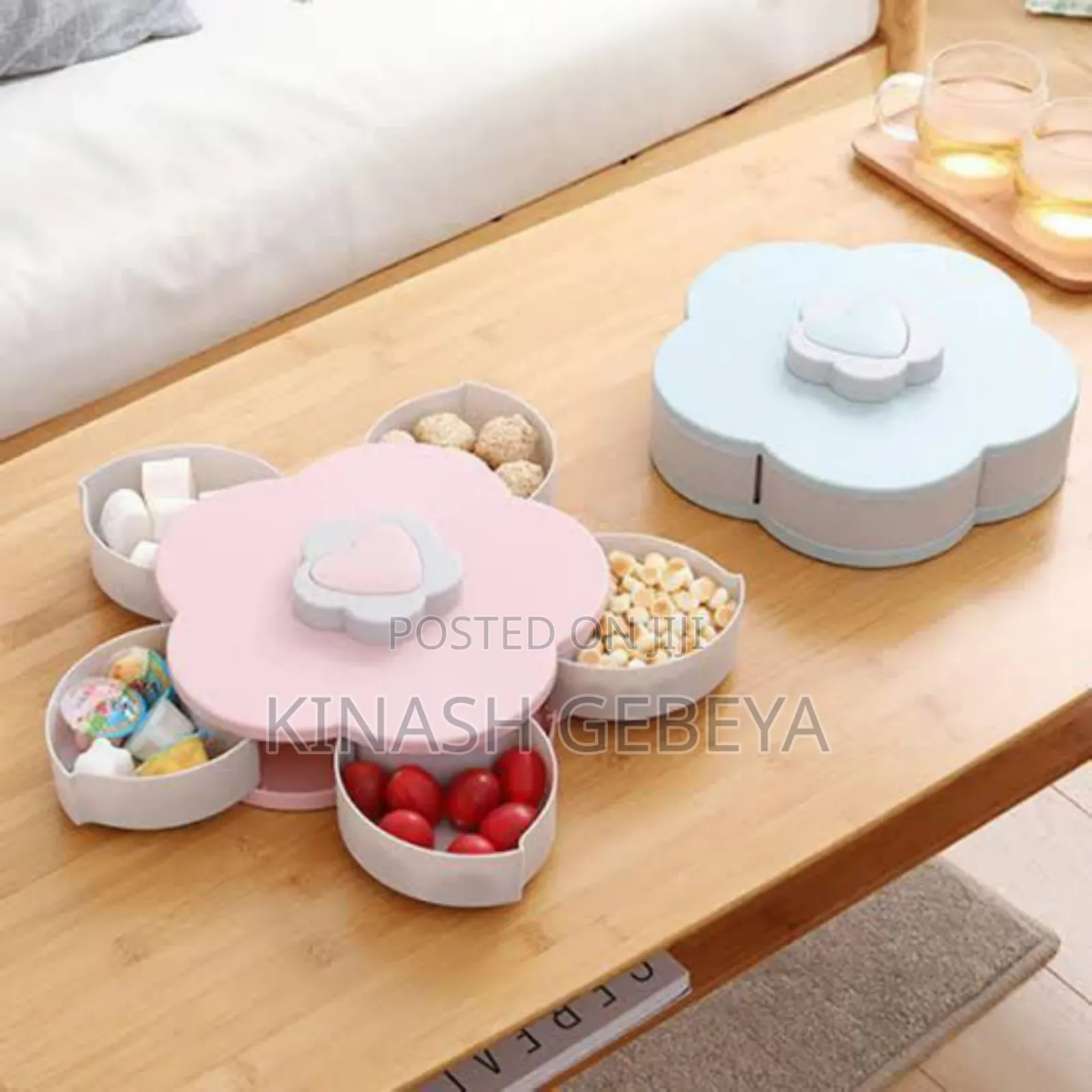 Rotating Special Snack Storage Box