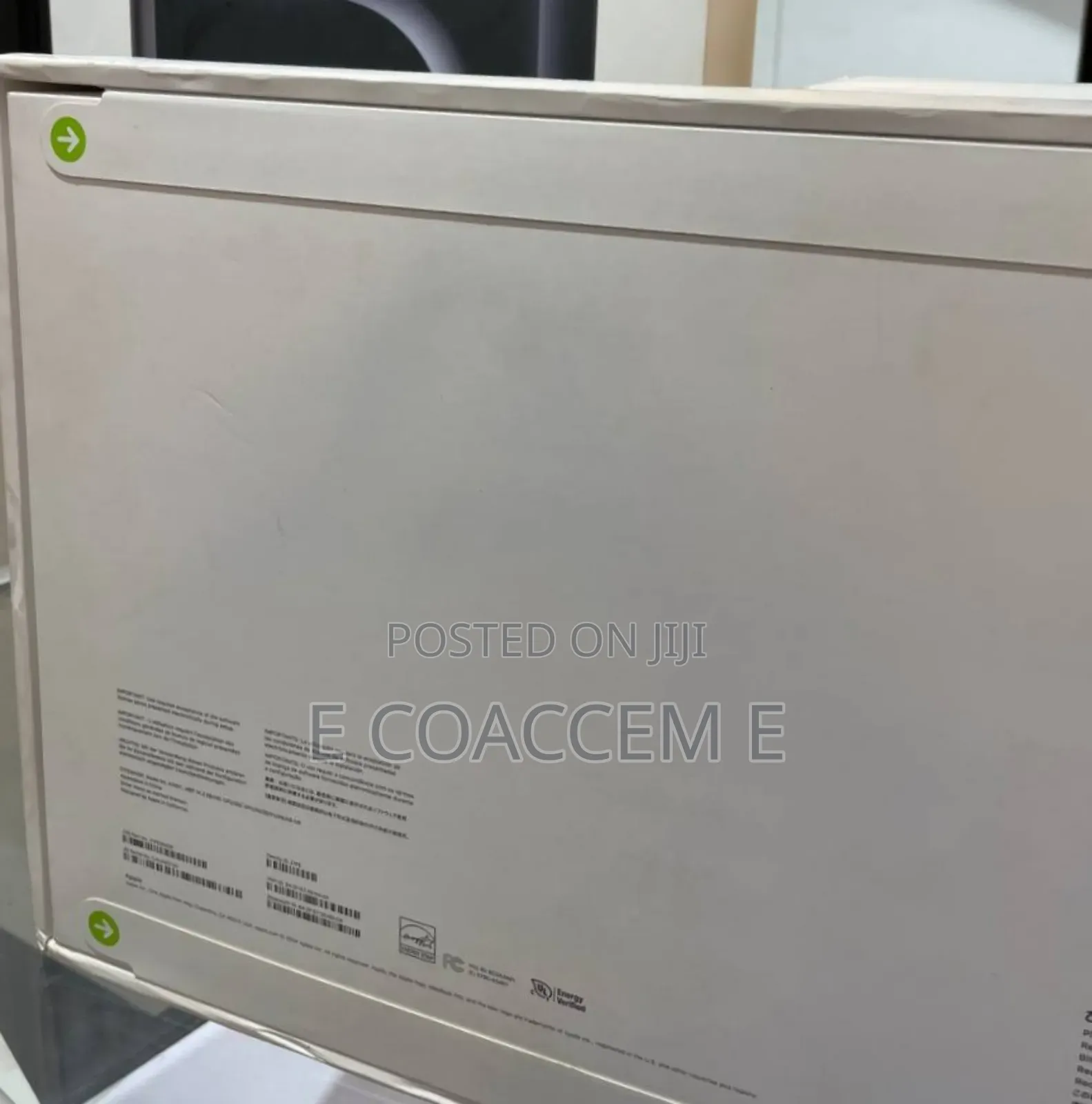 New Laptop Apple MacBook 16GB Apple M4 SSD 512GB