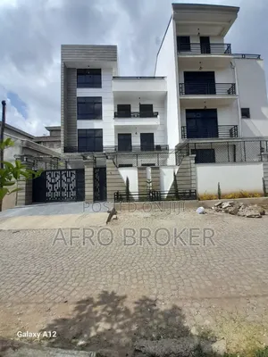 Furnished 8bdrm House in Lafto Compound for sale